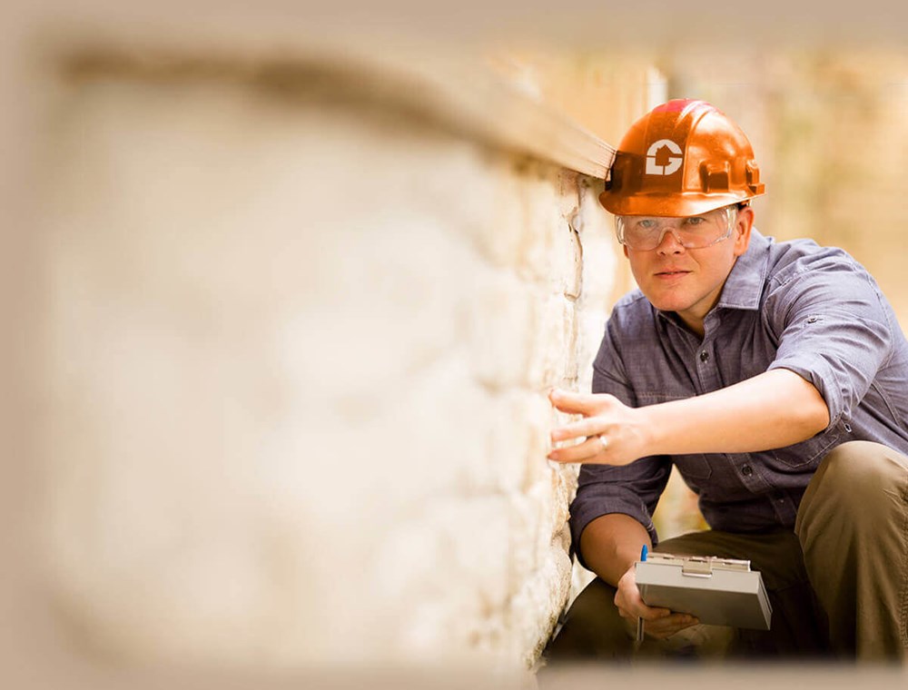 Spanish speaking home inspector for exterior services